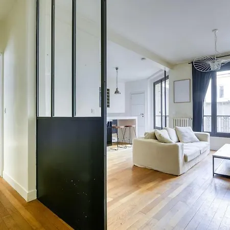 Magnifique 2 Pieces Au Coeur Des Batignollles - 15c Apartment